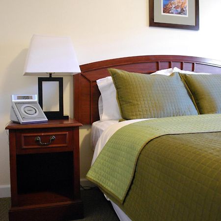 Bella Capri Inn And Suites كاماريللو المظهر الخارجي الصورة