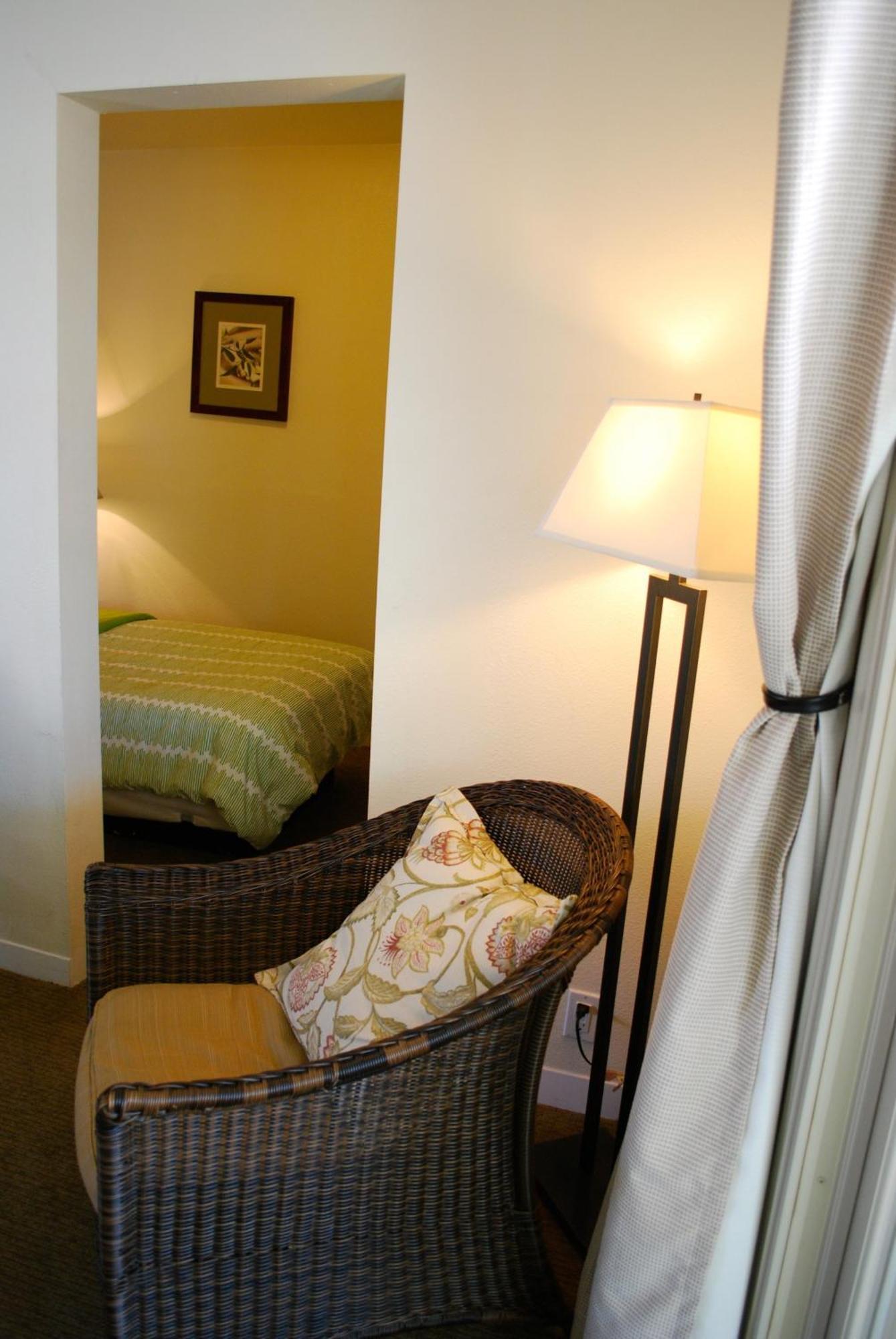 Bella Capri Inn And Suites كاماريللو الغرفة الصورة