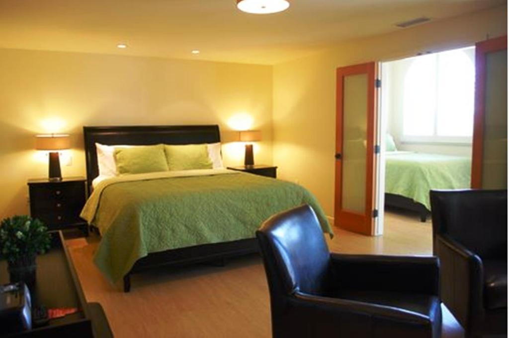 Bella Capri Inn And Suites كاماريللو المظهر الخارجي الصورة